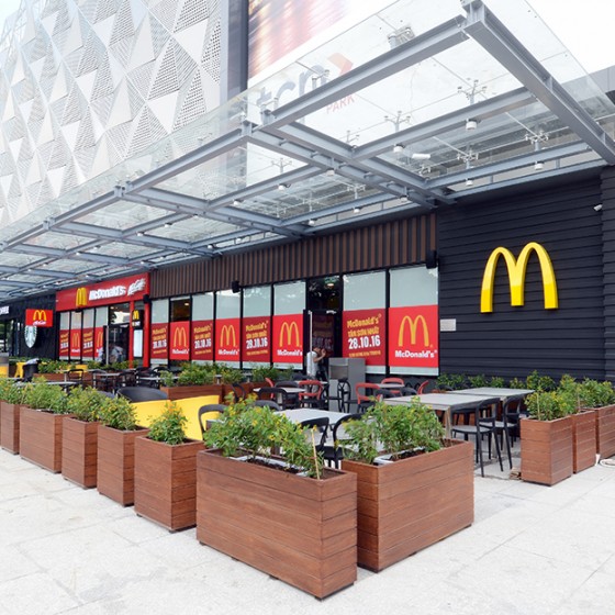 MCDONALDS TÂN SƠN NHẤT