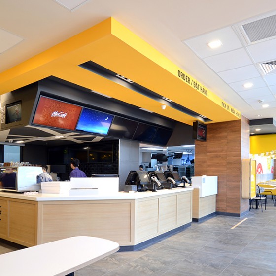 MCDONALDS TÂN SƠN NHẤT
